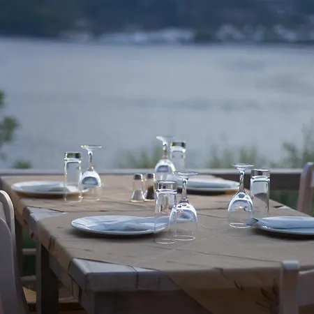 Aparthotel Cavo Kortia 3*