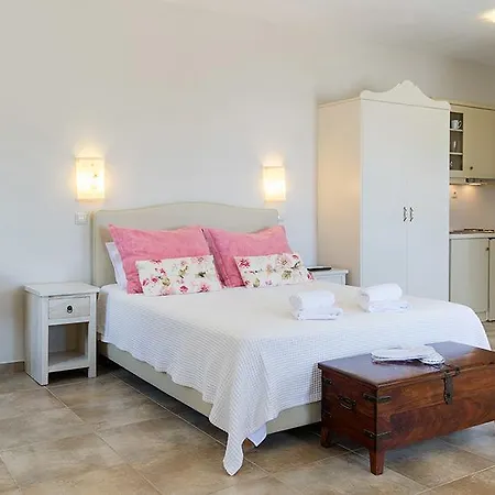 Aparthotel Cavo Kortia 3*